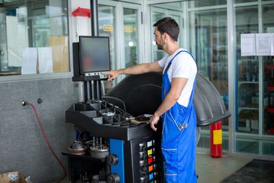 Ausbildung als Maschinen- und Anlagenführer bei Schomäcker Federnwerk GmbH